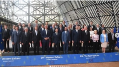 PREDSEDNIK VUČIĆ OBJAVIO SNIMAK IZ BRISELA PUN NADE: "Budućnost je u našim rukama" (VIDEO)