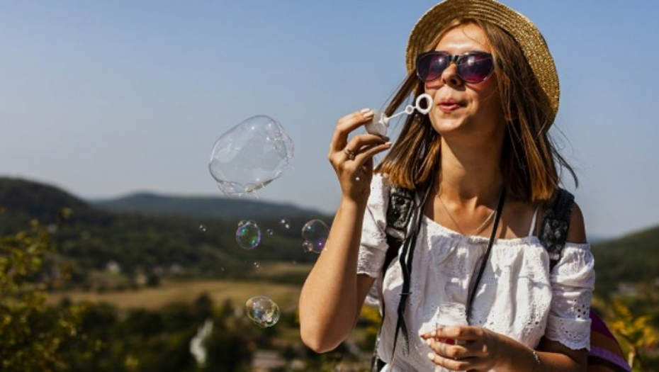 NJIMA ĆE SE BAŠ POSREĆITI Jul će biti čaroban mesec uspeha i napretka za 3 znaka horoskopa