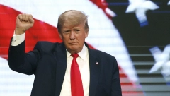 TRAMP TUŽIO HILARI KLINTON Sud doneo presudu