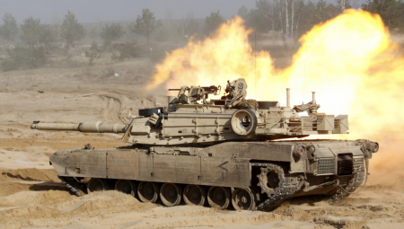 RUSI VEŽBAJU GAĐANJE NA AMERIČKOM TENKU "Abrams" uništen jednim hicem (VIDEO)