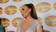 CECA SLOMILA PREDNJI ZUB Folk diva doživela nervni slom, nije mogla da dođe sebi, a evo kako se sve odigralo