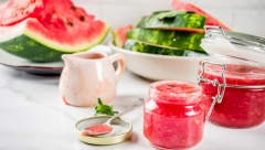 RECEPT MESECA JUNA Napravite slatko od lubenice i uživajte u slasnom ukusu i tokom zime