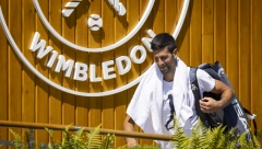 DA LI JE OVO REALNO? Svi su u šoku: Vimbldon umesto Novaka izabrao pajaca?