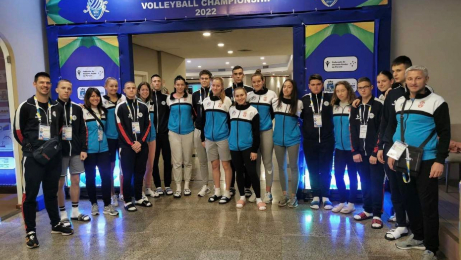 SVETSKO PRVENSTVO ZA SREDNJOŠKOLCE Srbija je prvak sveta u ženskoj konkurenciji