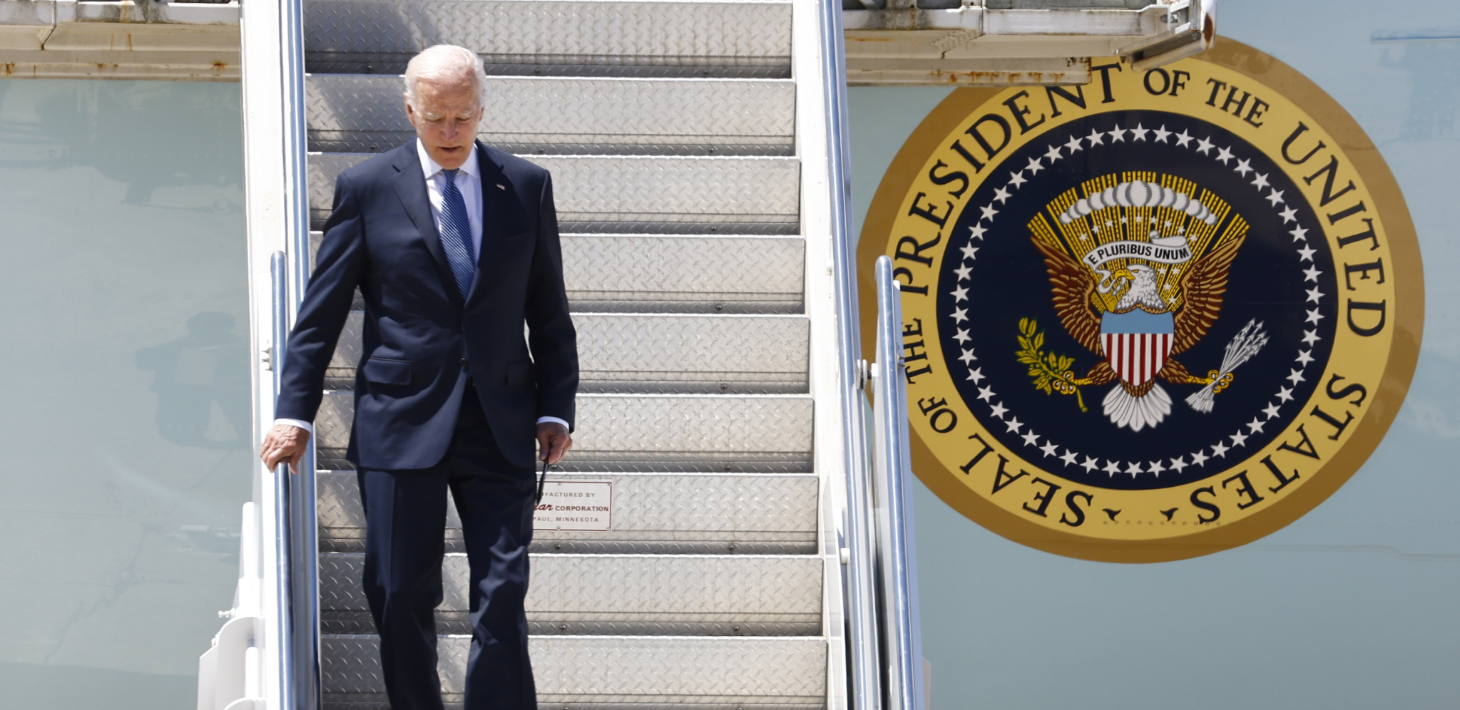 PRIPREME ZA SAHRANU Džo Bajden stigao u London, dolazak saudijskog prestolonaslednika uznemirio mnoge