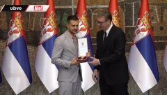 NIKO NIJE NI SLUTIO O ČEMU JE REČ Otkrivena simbolika Bikovićeve kravate, ima veze sa Hramom Svetog Save, a značenje će vas oduševiti