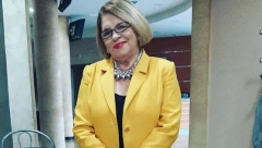 "PLAŠILA SAM SE PADA NA LICE" Nakon što je pala sa bine, oglasila se Šemsa Suljaković: PEVAČICA OTKRILA ZDRAVSTVENO STANJE