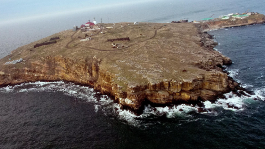 GEST DOBRE VOLJE Rusija se povukla sa Zmijskog ostrva
