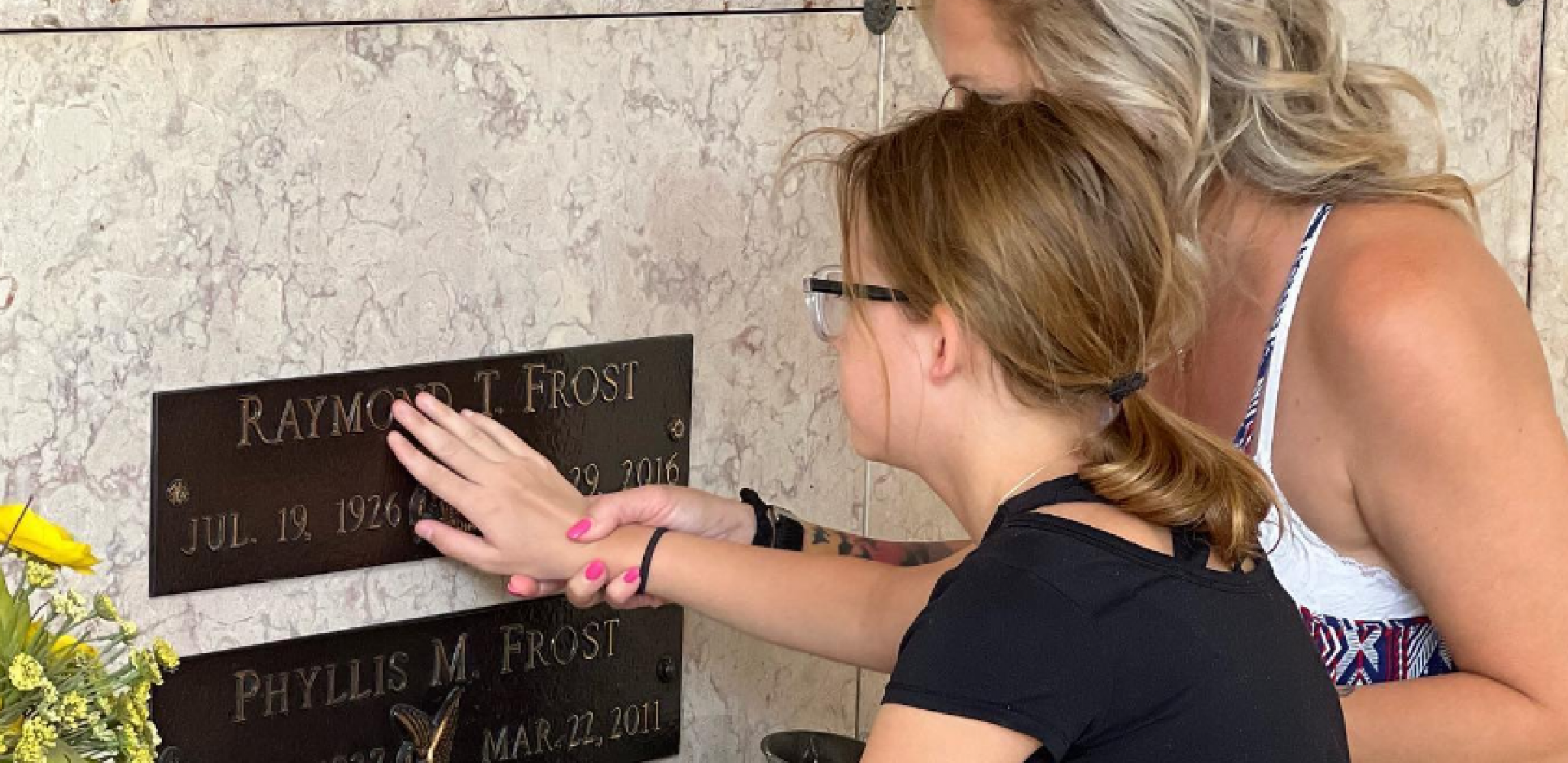 STANJE JOJ SE IZ DANA U DAN POGORŠAVA Devojčica (12) je napravila listu stvari koje želi da vidi pre nego što potpuno oslepi