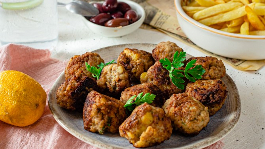 Ne moraju da budu samo od mesa: Ćufte od tikvica