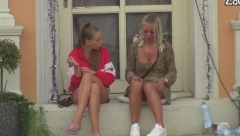NEKA JOJ NEKO POMOGNE, DEVOJKA NIJE DOBRO MC Aleks jeca na sav glas, pala joj roletna: Nisam baš toliki ološ!