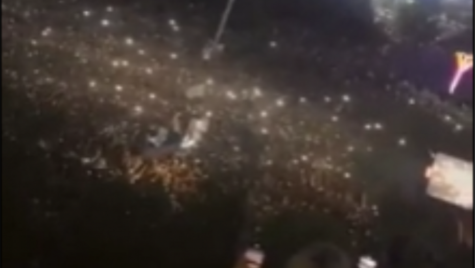 (UZNEMIRUJUĆI VIDEO) ULICE UZBEKISTANA PREKRIVENE KRVLJU Hiljade demonstranata na ulicama zbog Ustava