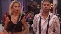 NEŠTO KRIJU? Aleksandra besno skočila na Dejana čim je pomenuo ovo: Rekla sam ti da promeniš temu, ućuti!