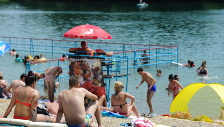 OPREZ! TRI UPOZORENJA RHMZ NA SNAZI Crveni meteo alarm upaljen zbog ekstremno visokih temperatura, a ove delove Srbije pogodiće nevreme