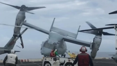 STRAŠAN TRENUTAK PADA AMERIČKOG HELIKOPTERA Tri marinca poginula u nesreći na brodu Grin bej (VIDEO)