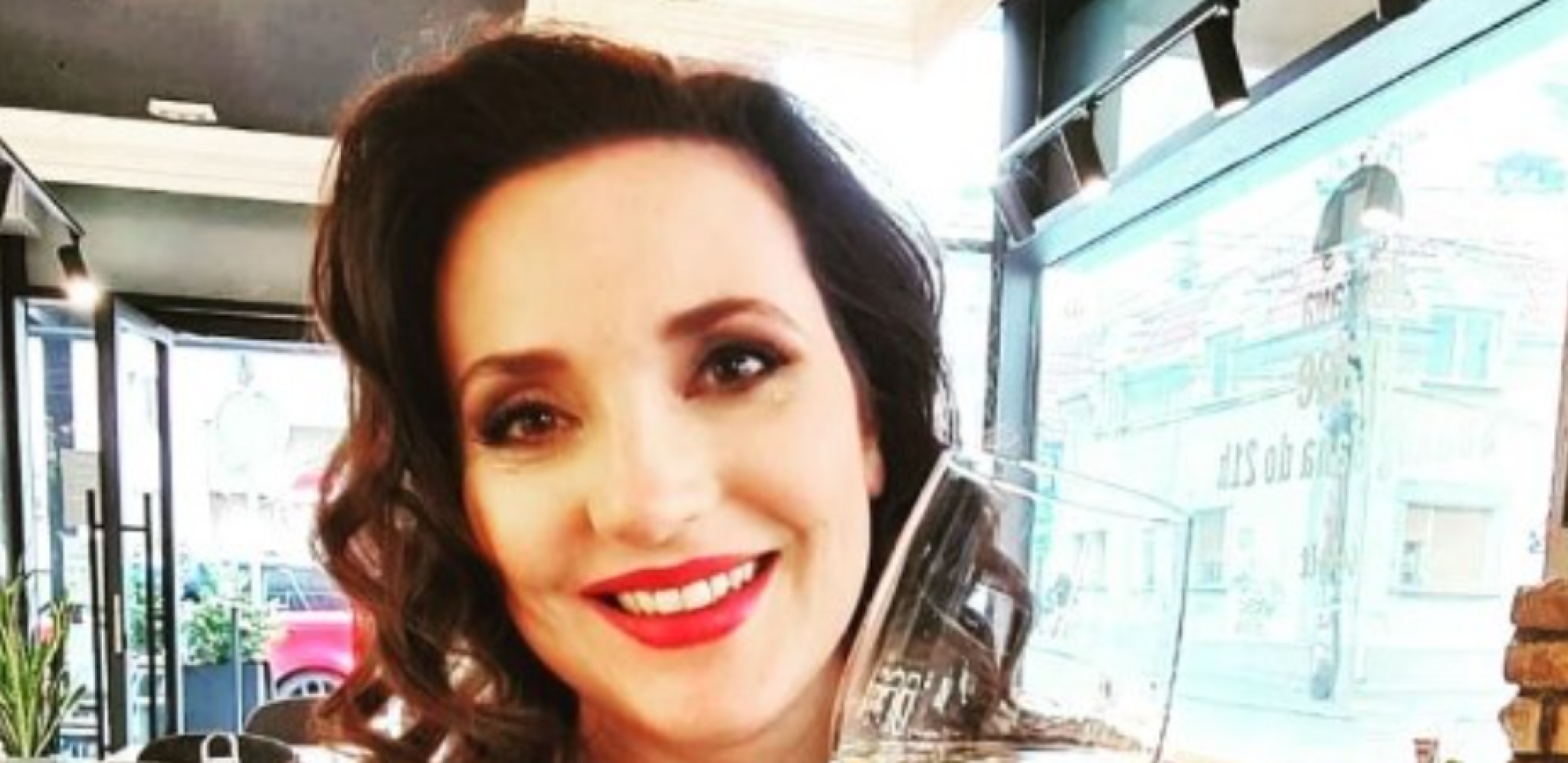 ZAVIRITE U PENTHAUS POZNATE GLUMICE Milica Milša ovako provodi Vaskrs u svom domu (FOTO)