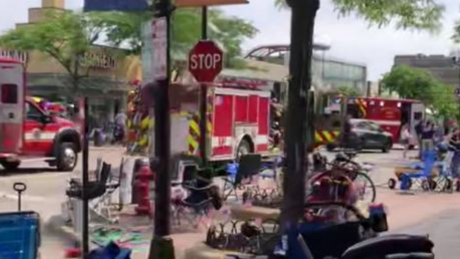 STRAVIČAN NAPAD NA DAN NEZAVISNOSTI Pucnjava u Americi, poginula najmanje jedna osoba, a ranjeno je više od deset ljudi (VIDEO)