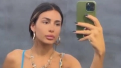 ANASTASIJA SE SNIMALA BEZ BRUSA Cecina ćerka snimkom iz toaleta napravila opštu pometnju, na ove kadrove niko nije ostao ravnodušan (VIDEO)