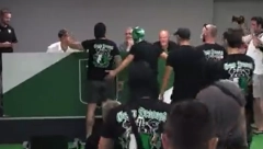 HAOS U LJUBLJANI Navijači oterali Robijevog naslednika, bivši igrač Liverpula bežao od maskiranih huligana (VIDEO)