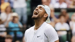 KIRJOS JE TENIS DOVEO DO DNA Legenda oplela po Australijancu