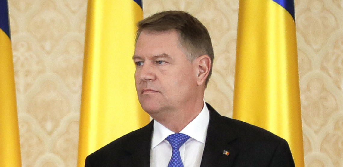 RUMUNIJI DOŠLI MRAČNI DANI Predsednik upozorio na teška vremena, pa pomenuo energetsku krizu