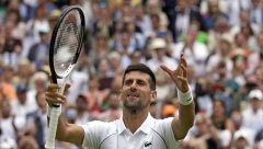 NOVAK JE HEROJ DECE NA VIMBLDONU Đoković ovim gestom dirnuo planetu (VIDEO)