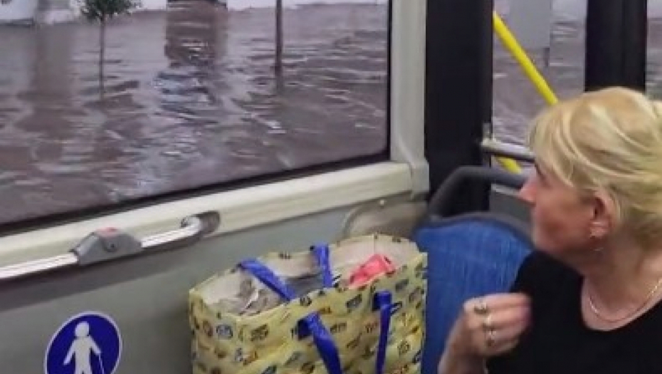 BOŽE, POMOZI! Beograd zadesio potop "sudnjeg dana", građani u šoku gledali posledice strašnog nevremena (VIDEO)