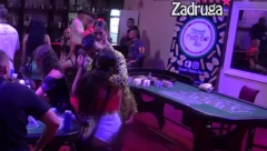 PRIČALO SE DA SU GA ZBOG TOGA IZBACILI Bivši zadrugar prvi put o poljupcu sa Viki i dogovoru sa produkcijom: Marko može da se vrati u Zadrugu