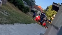 DETALJI JEZIVOG ZLOČINA U SMEDEREVSKOJ PALANCI Pomahnitala žena izbola komšiju nožem, evo šta je prethodilo tragediji