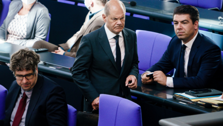 NEMAČKA SPOLJNA POLITIKA U KRIZNOM REŽIMU Evo koji političari se nalaze na vrhu, a koji na dnu lestvice