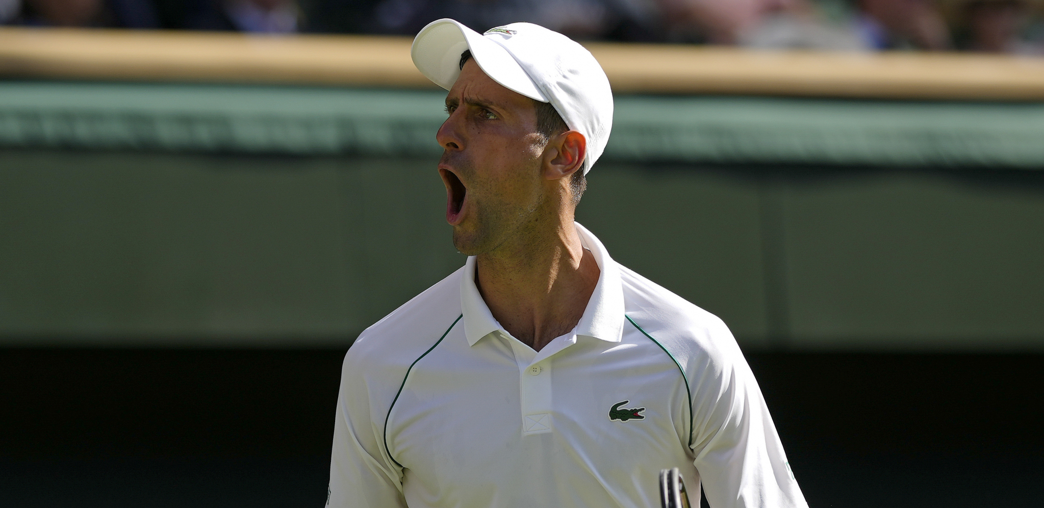 FENOMENALNI ĐOKOVIĆ IDE PO SEDMI TROFEJ VIMBLDONA Novak izgubio prvi set, pa "razbio" ljubimca domaće publike