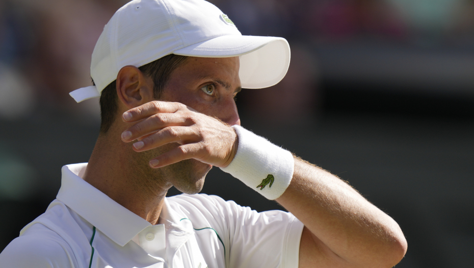 NOVAČE, TI LI SI? Poznati teniser objavio sliku koja je nasmejala Srbiju (FOTO)