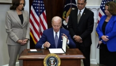 BAJDEN POTPISAO Na snazi izvršna naredba za zaštitu mogućnosti abortusa