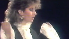 ZBOG PESME MARINE TUCAKOVIĆ POSTALA JE ZVEZDA U JUGOSLAVIJI Čuvena pevačica sada živi u Kanadi, izgleda potpuno drugačije i bavi se novim poslom (FOTO)