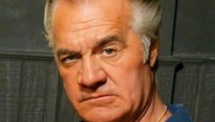 SVET U ŽALOSTI Preminuo slavni glumac, a reči njegovog prijatelja teraju suze na oči: Srce mi je slomljeno danas!