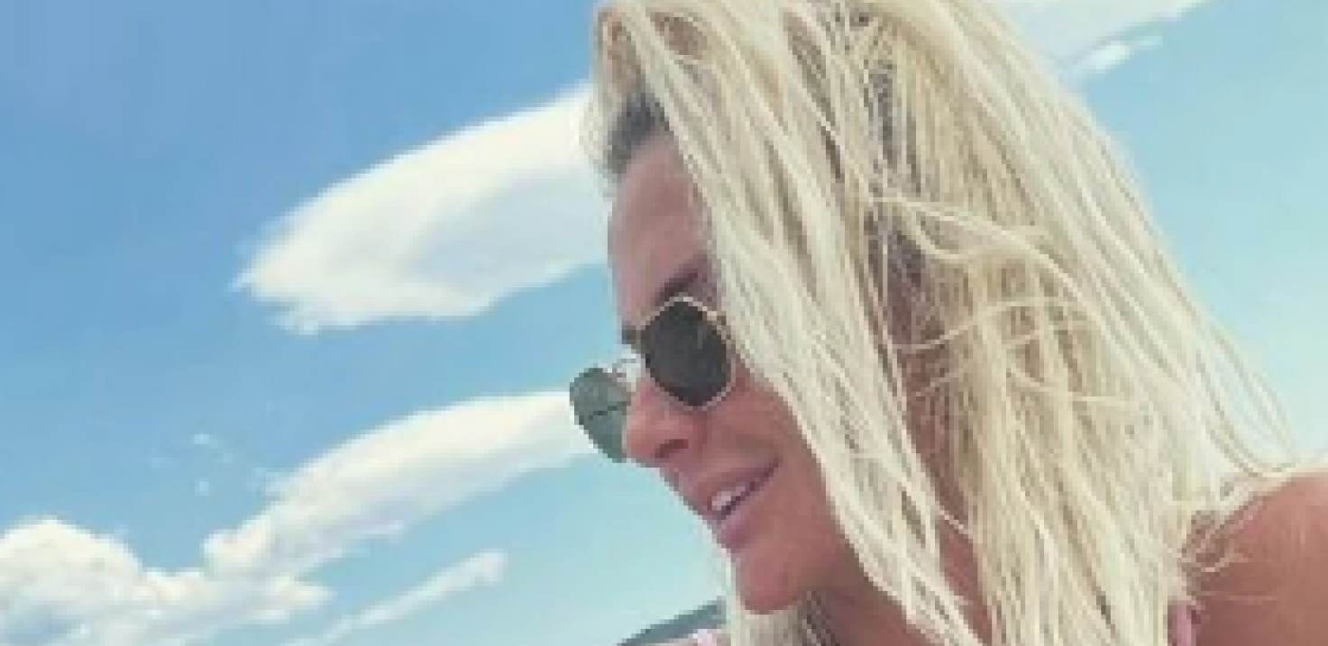 TETOVAŽE, PIRSING I PREPLANULO TELO Od vrelih kadrova Milice Dabović nikome nije dobro (FOTO)
