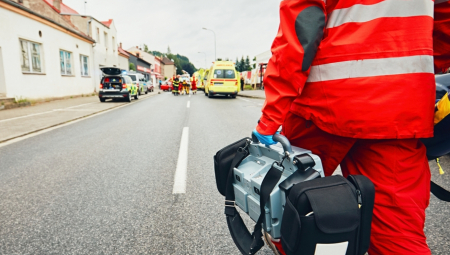"DA LI SAM MOGAO DA PROGUTAM SVOJE VEŠTAČKE ZUBE?" Velška Hitna pomoć objavila primere bizarnih poziva