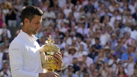 VODITELJ NOVAKU POSTAVIO POSEBNO PITANJE Đoković objasnio Englezima šta znači reč inat