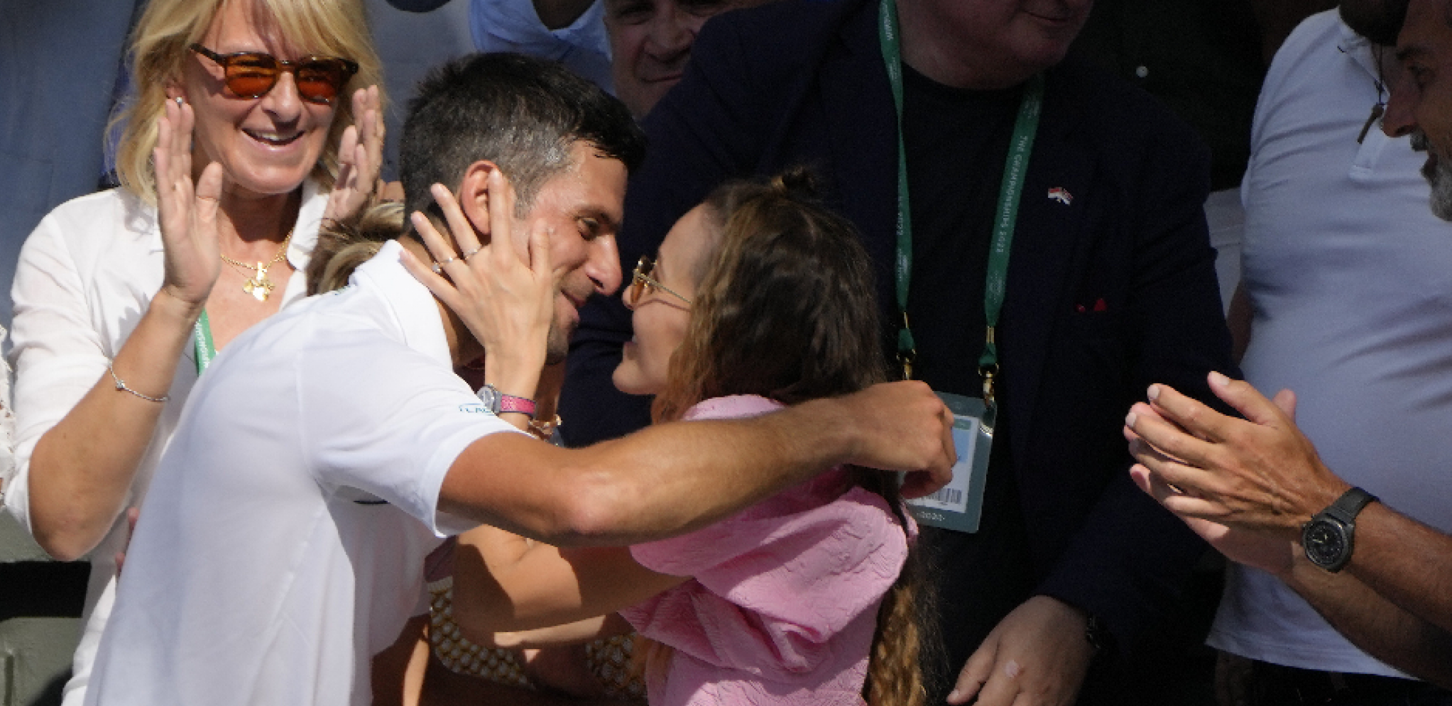 SJAJNO Đokovići blistali na balu, a onda je Jelena moćnom fotkom stavila tačku na Vimbldon (FOTO)