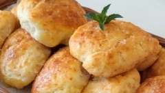 FINO I UKUSNO DOMAĆE PECIVO Lepinje sa sirom gotove za 20 minuta