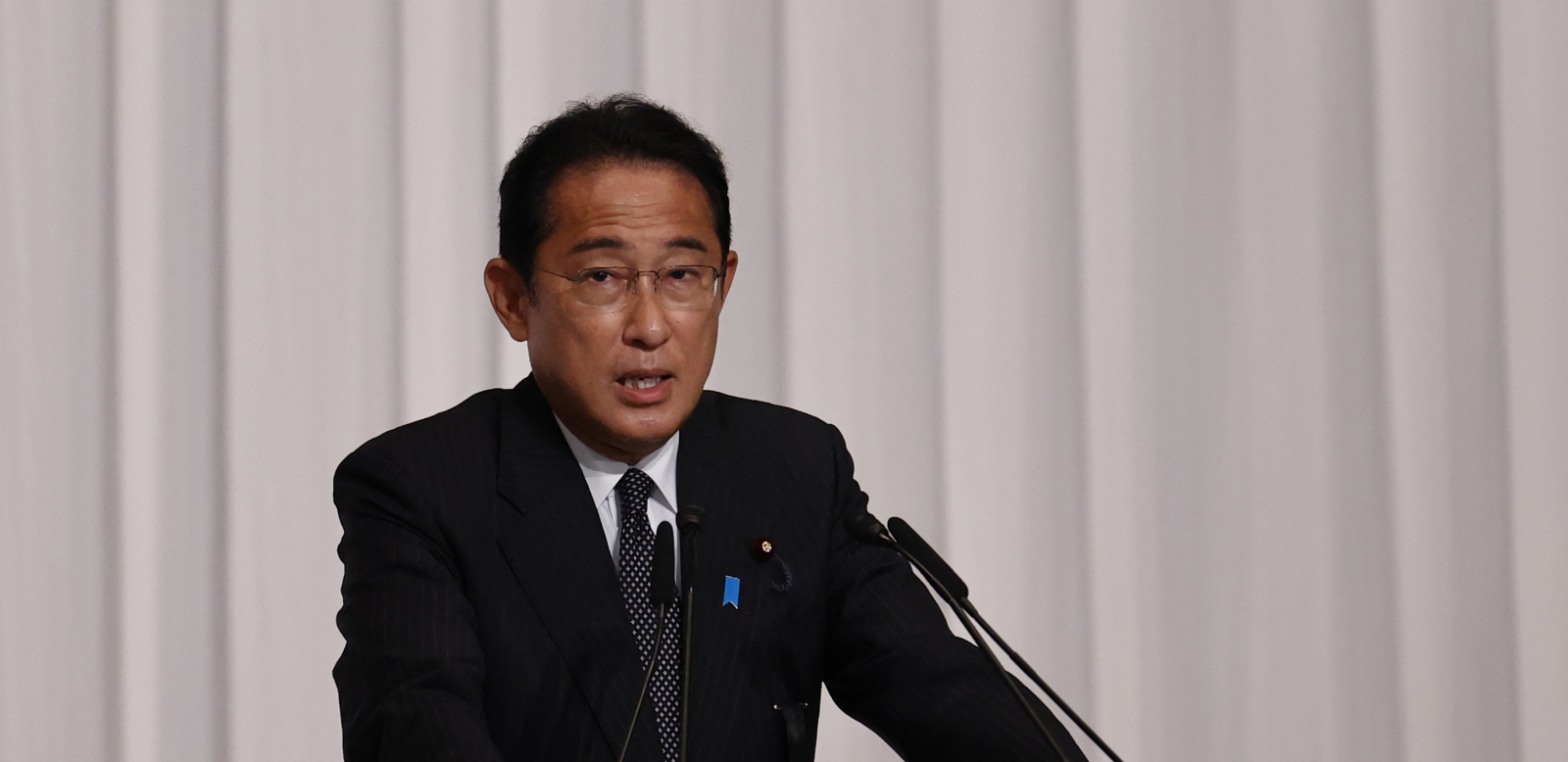 JAPANCI SVE MANJE VERUJU VLADI I PREMIJERU Kišida rekordno gubi podršku