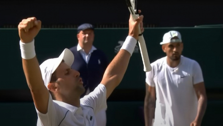 RODŽERU POSLE OVOGA NEĆE BITI DOBRO Njegov sunarodnik proglasio Đokovića za najboljeg tenisera svih vremena! (FOTO)