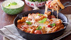 PROFESIONALNI KUVAR OTKRIO KAKO DA PASTA BUDE SAVRŠENA: Kaže da se testenina ne kuva u vodi, već na ovaj način