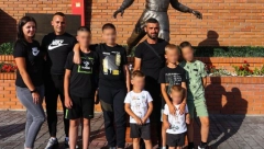 NEPROCENJIVO Crvena zvezda vratila osmeh mališanima koji su doživeli strašnu tragediju (FOTO/VIDEO)