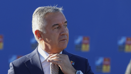 NAJJAČI UDARAC MILU DOSAD "Vi ste samo obični bedni lopovi i izdajnici"