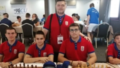 NAPAD NA EVROPU Juniori otvorili Solunski front