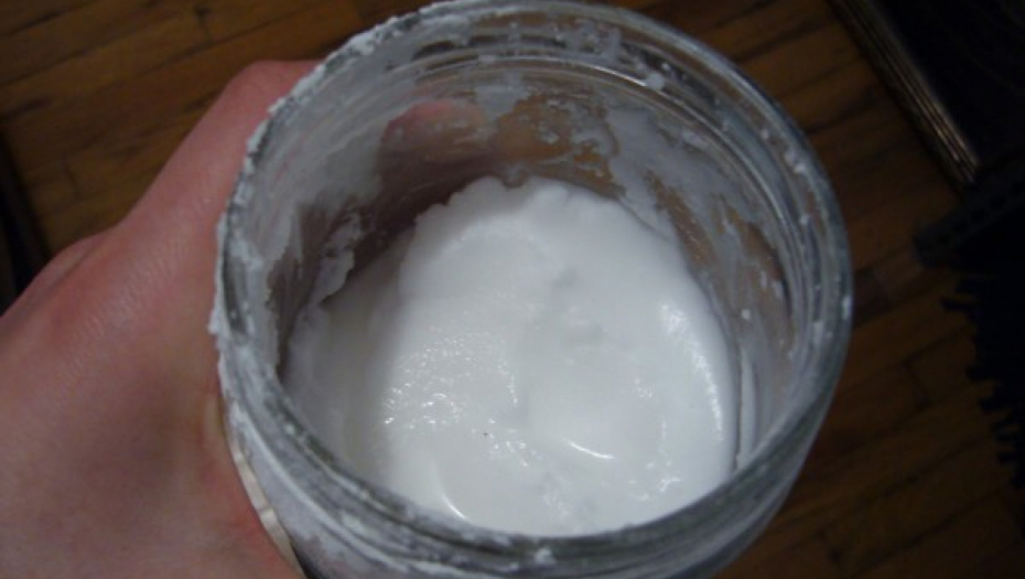 NAPRAVITE ŠAMPON OD SODE BIKARBONE Vratite zdrav sjaj i ojačajte kosu sa samo nekoliko tretmana