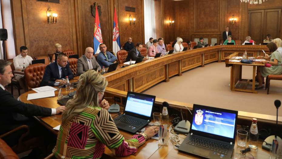 GORAN VESIĆ: "Vlada će biti formirana do 30. oktobra!"