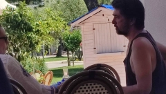 ALO! PAPARAZZO Glumački par uhvaćen u nezgodnoj situaciji na letovanju (FOTO)