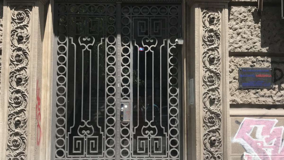 SLUČAJ SLOMLJENOG VRATA JOŠ BEZ EPILOGA Za smrt pacijenta kod kostolomca kazna do 12 godina zatvora